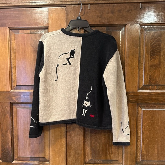 Christopher & Banks Embroidered Cats Womens Cardigan Sweater Cat Buttons Large - Picture 2 of 7